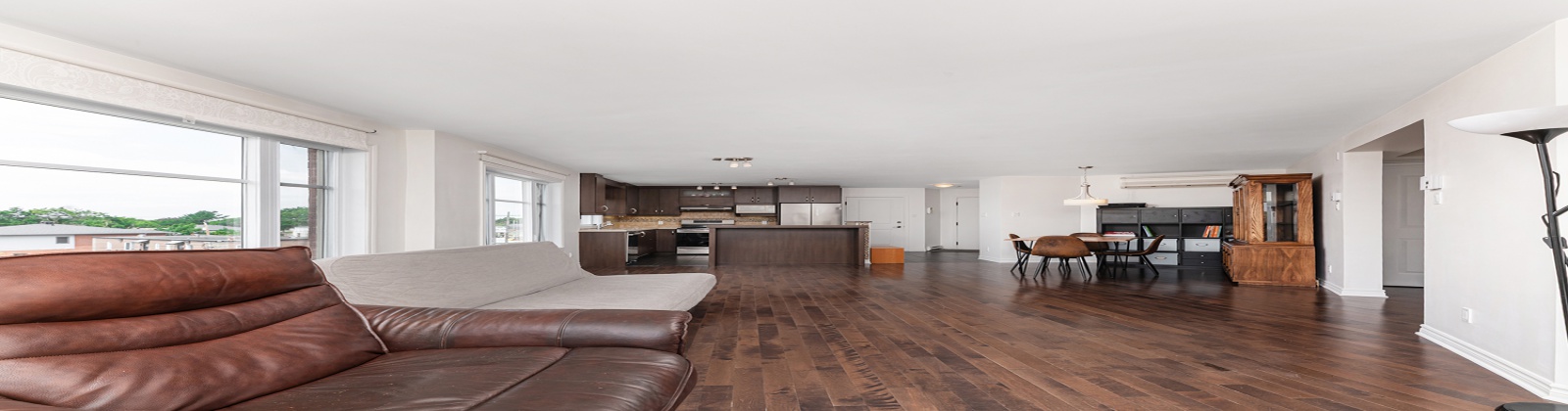 2 Bedrooms Bedrooms, 8 Rooms Rooms,1 BathroomBathrooms,Apartment,For Sale,1115