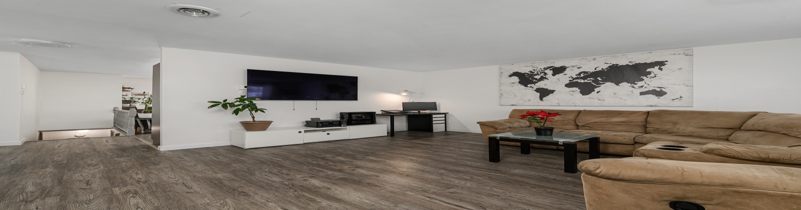 3 Bedrooms Bedrooms, 10 Rooms Rooms,1 BathroomBathrooms,Maison,For Sale,1140